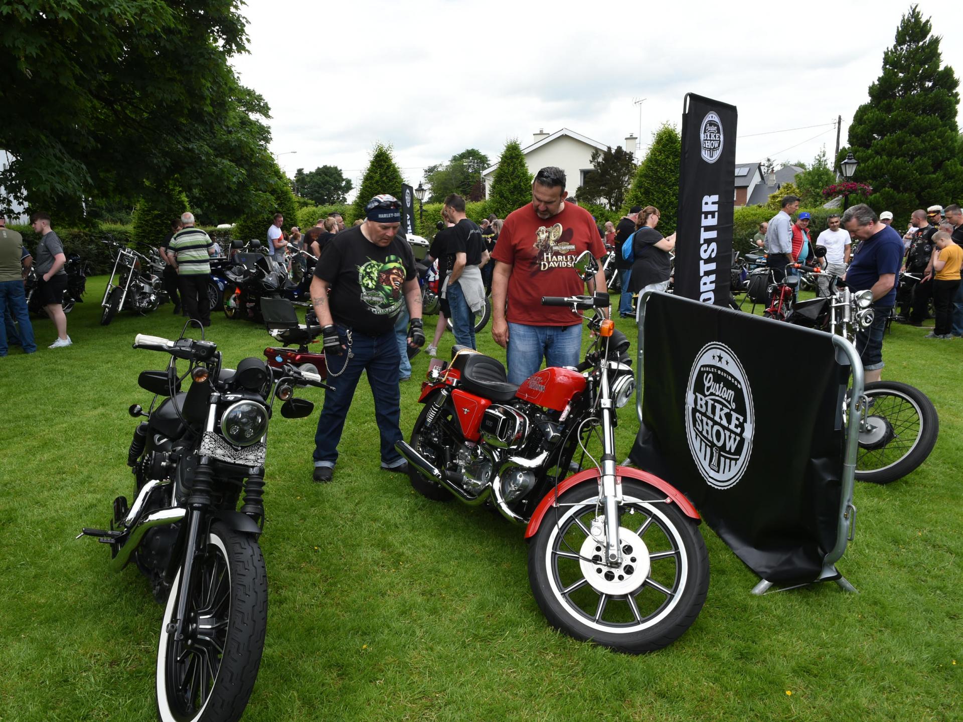 Ausziehen Die Geduld Strich bike fest killarney Kamin Bücken Nussbaum